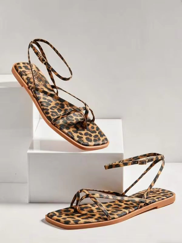SHUZIA Women Comfy Everyday Summer Cute Vacation Casual Basic Flat Sandals